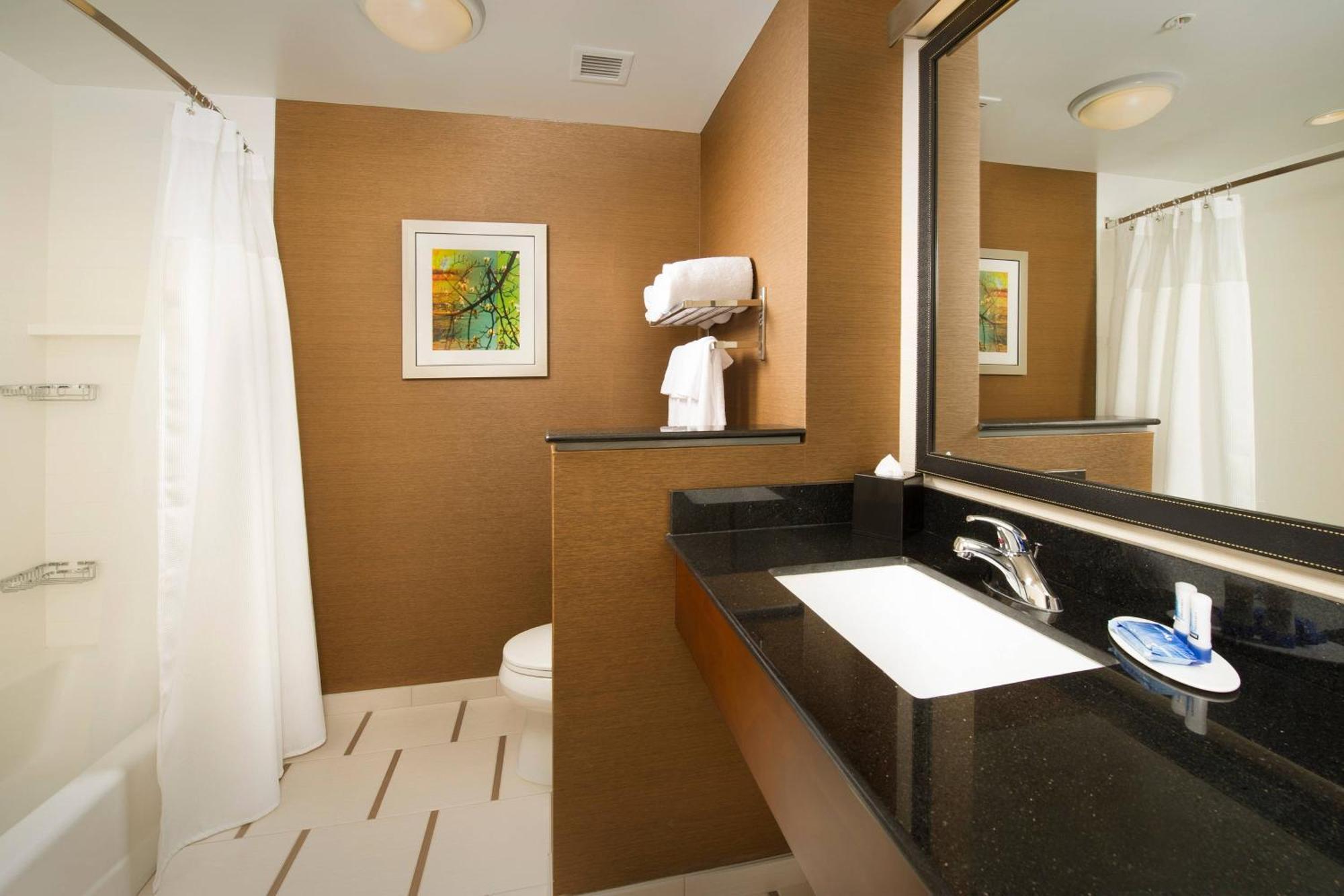 Fairfield Inn & Suites By Marriott Arundel Mills BWI Airport Гановер Экстерьер фото